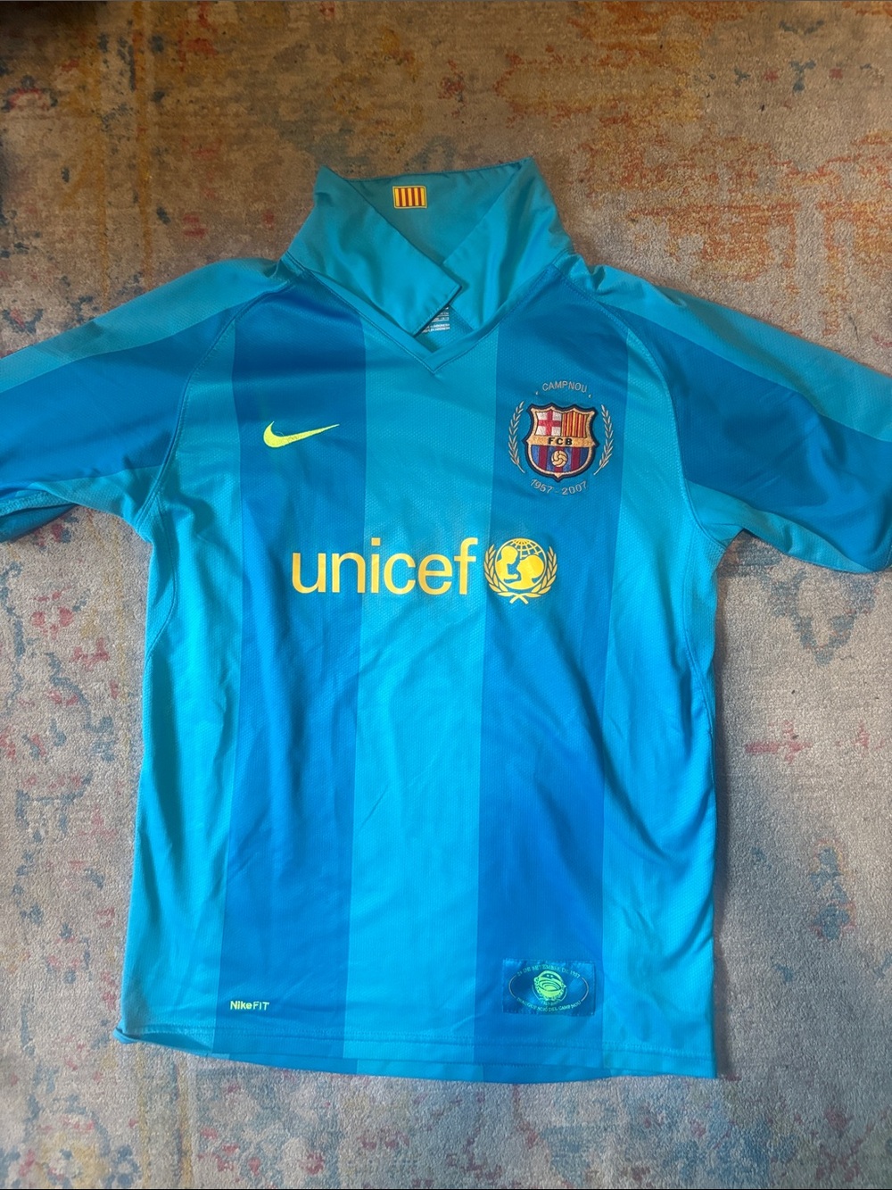 2007 FC Barcelona Soccer Jersey, Nike Kids XL, UNICEF, Futbol